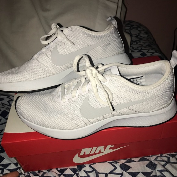 nike dualtone racer price